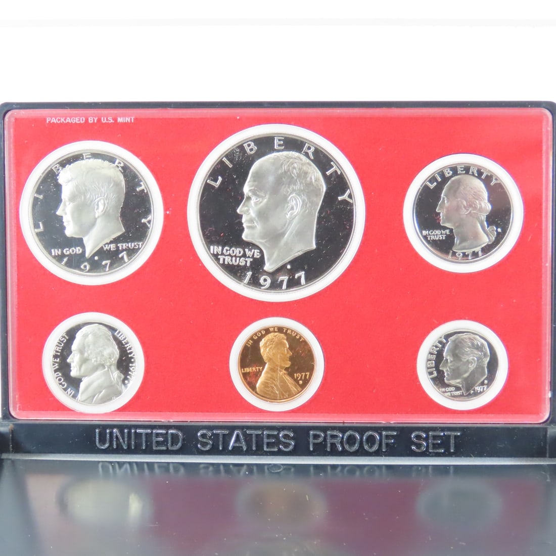 US Proof & Mint sets. 1976,1978,1979,1988 Proof - 4