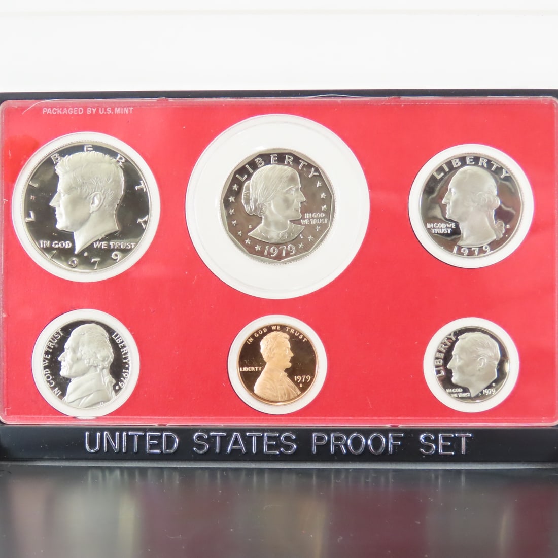 US Proof & Mint sets. 1976,1978,1979,1988 Proof - 6