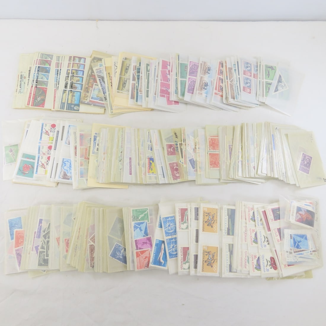 World Stamp Collection Panama - Zimbabwe - 6
