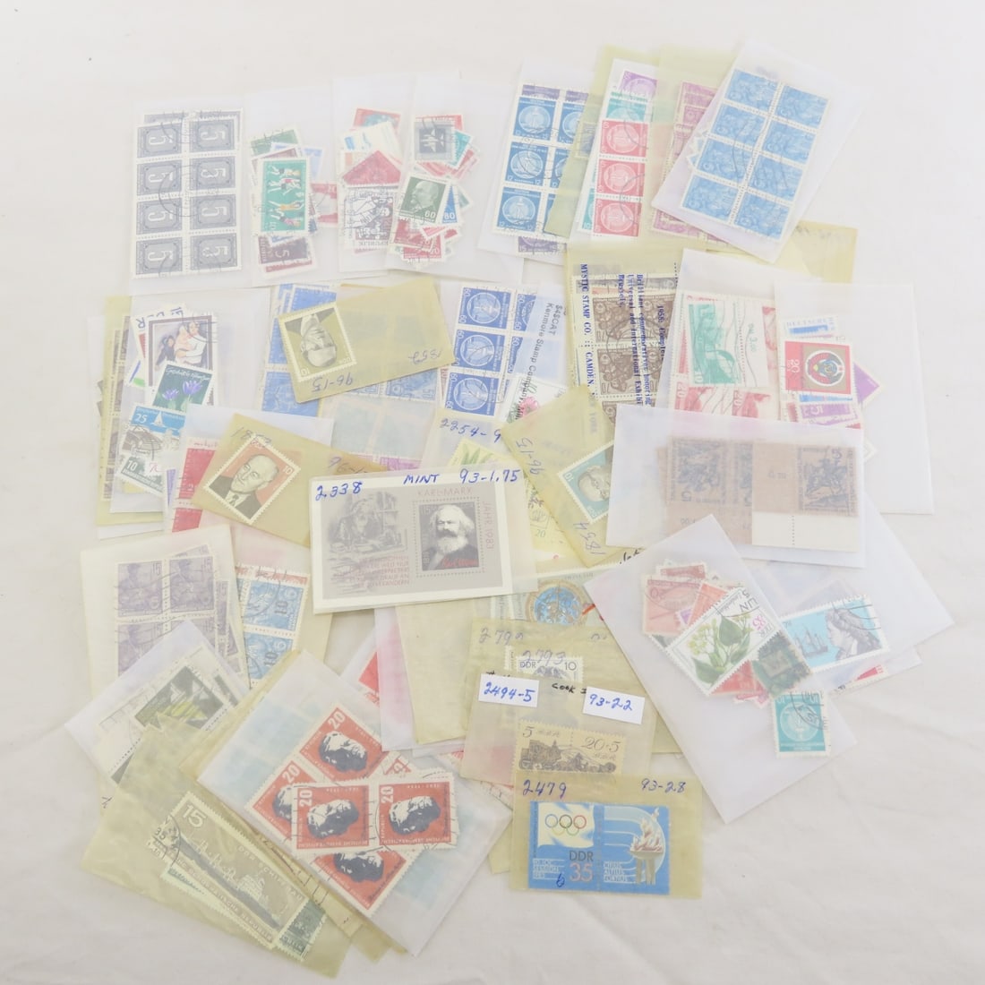Collection of Vintage German Postage Stamps - 8