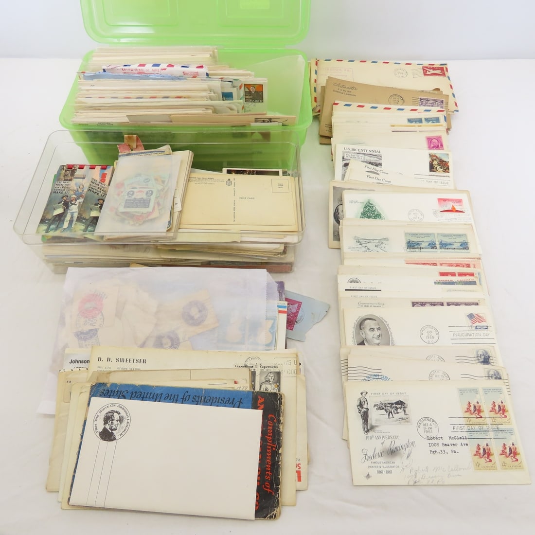 1st Day Issues, Postcards & Stamped Envelopes: 1st Day Issues, Postcards & Stamped Envelopes - LOT SIZE: 13x13x12", 8 LBS All information and photos are intended to be as accurate as possible, but errors are possible. No item may be returned or
