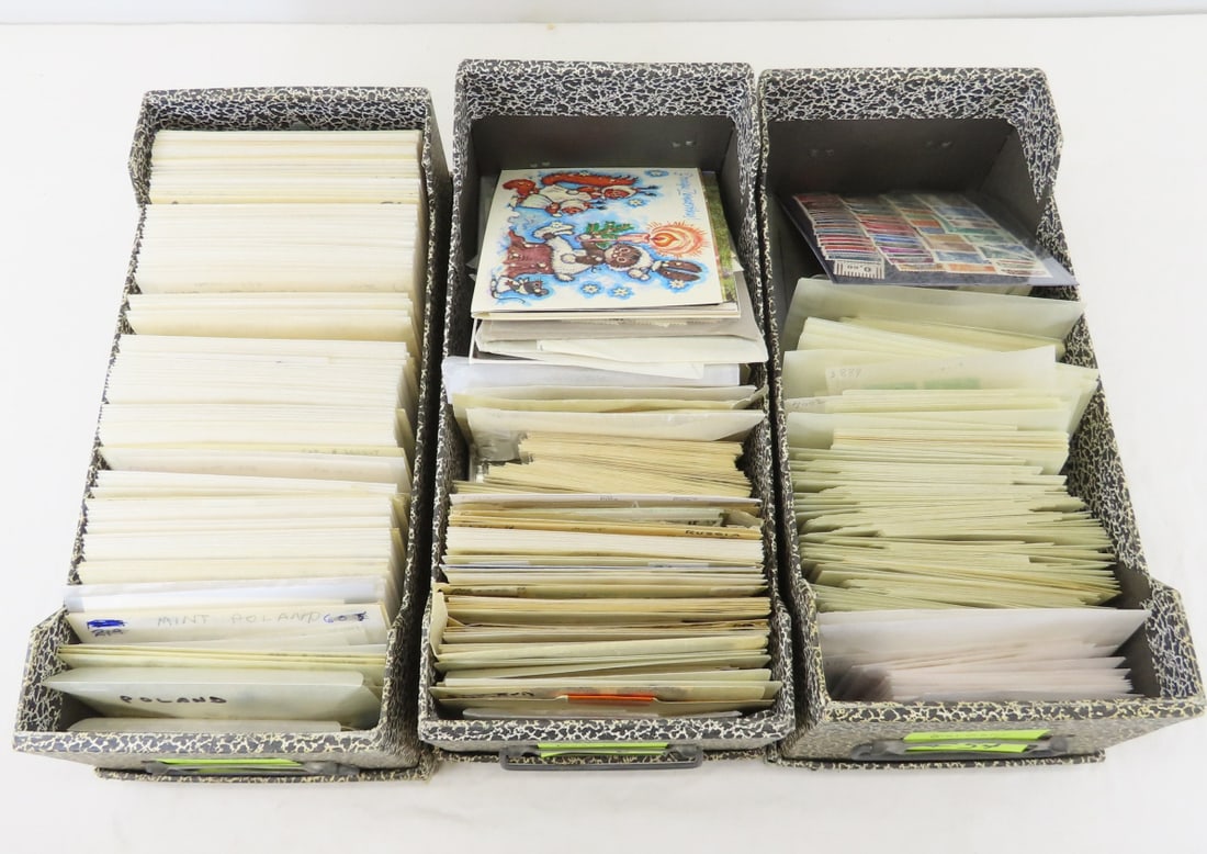 German, Polish, & Russian Stamps in Envelopes: German, Polish, & Russian Stamps in Envelopes - German Stamps in Glassine Envelopes mostly sorted by individual stamps, but some unsorted envelopes, Poland Stamps in Glassine Envelopes mostly sorted a