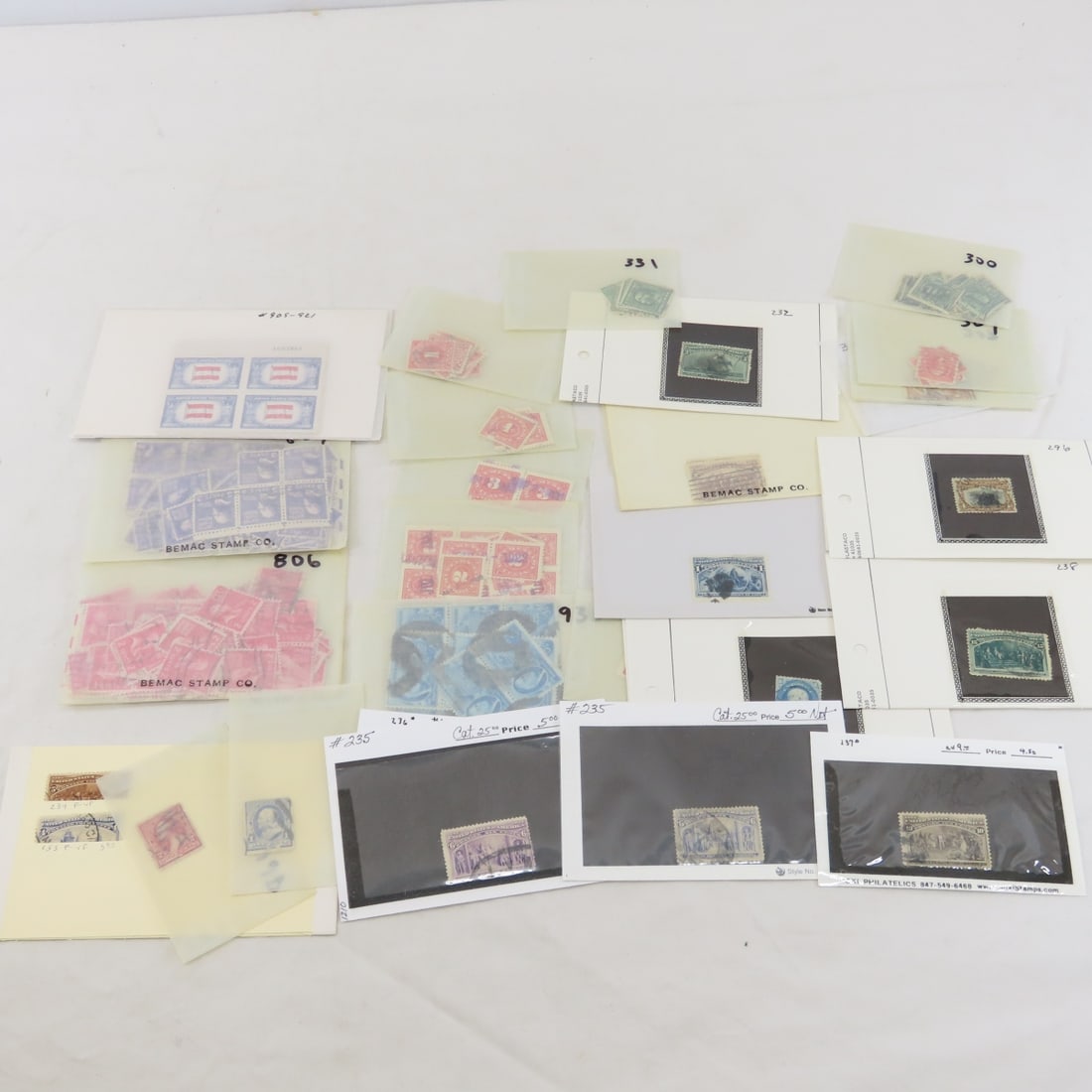 Mint US Stamps in Glassine Envelopes - 8