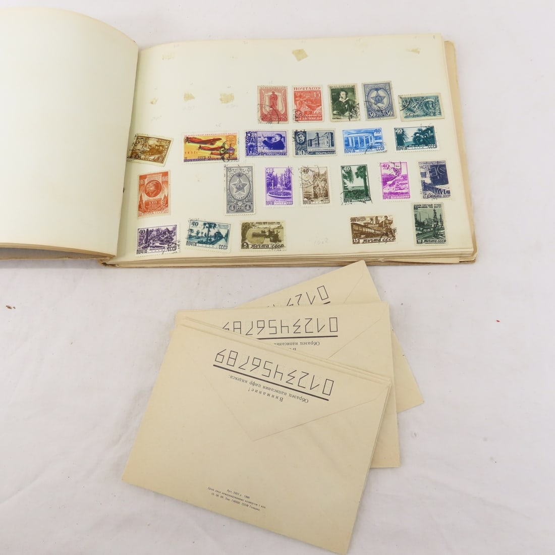 US World Stamp Collection in Books - 19