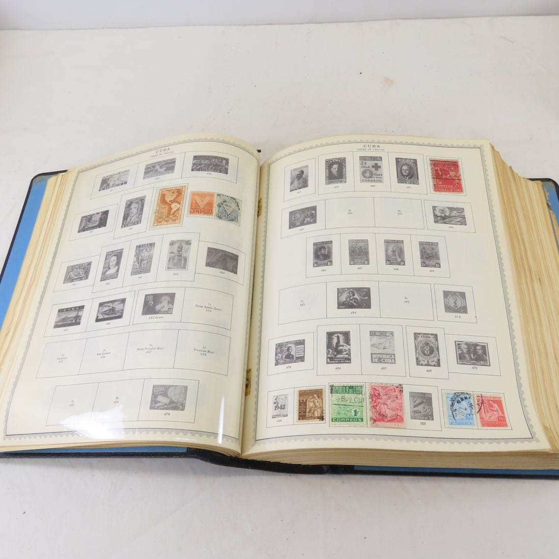 "The Supreme Global Stamp Album" 5 Volume Set - 11