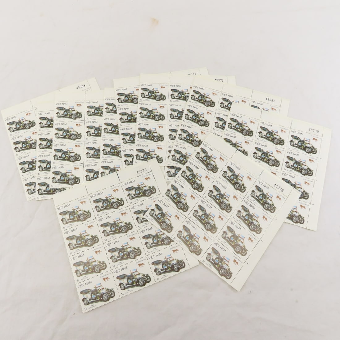 Collection of World Stamps in Glassine Envelopes - 11