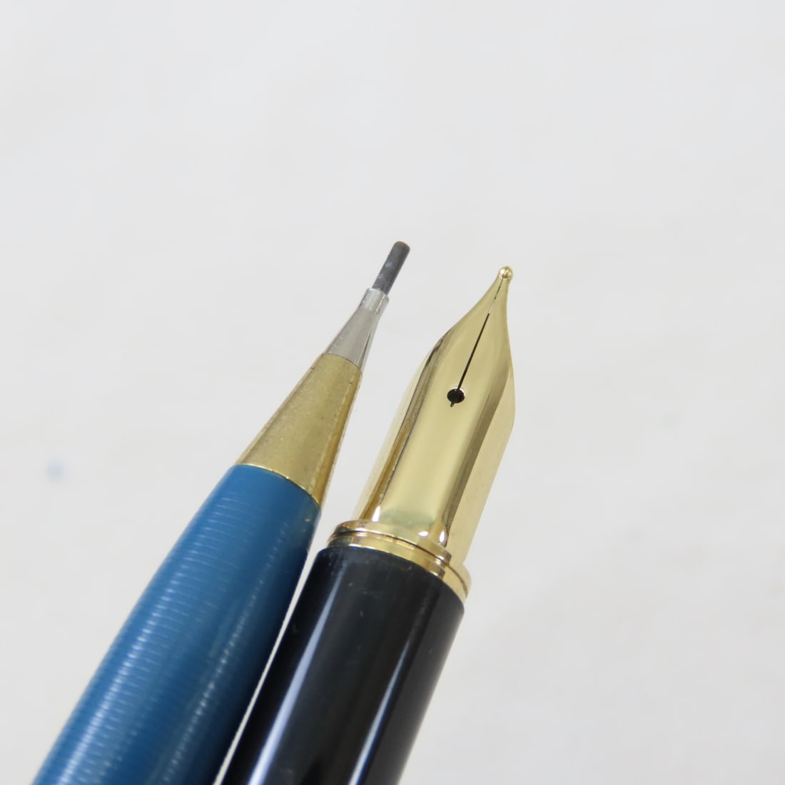 11 Sheaffer's Fountain Pens & Pencil - 15