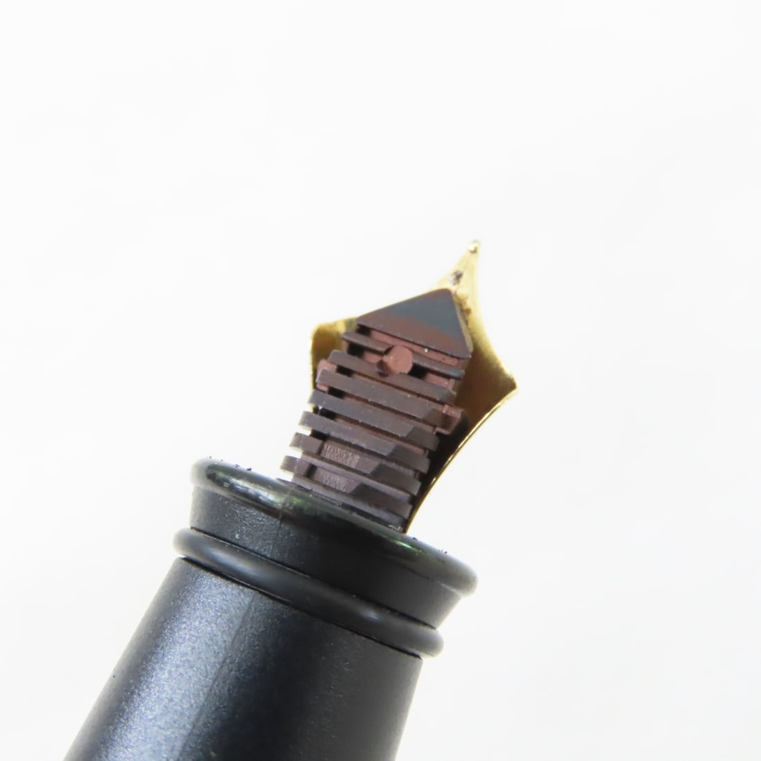 Tombow Zoom 828 Fountain Pen- Japan - 4