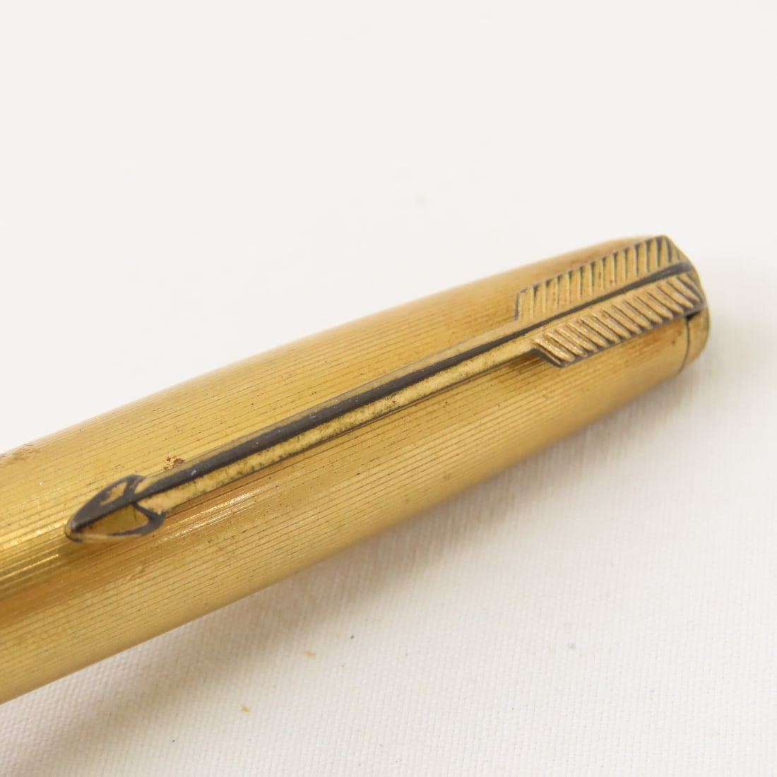 2 Parker 51 Vacumatic Fountain Pens- Gold Filled - 8