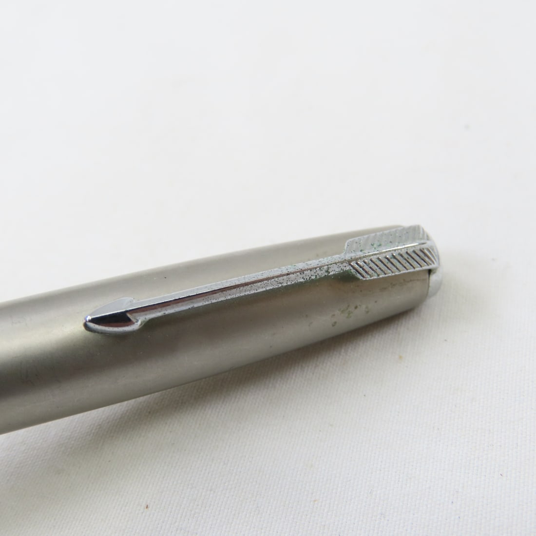 Parker 51 Full Size Fountain Pens in Black & Green - 11