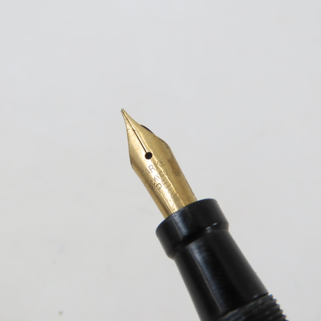 Parker Vacumatic & Lucky Curve Fountain Pens - 8