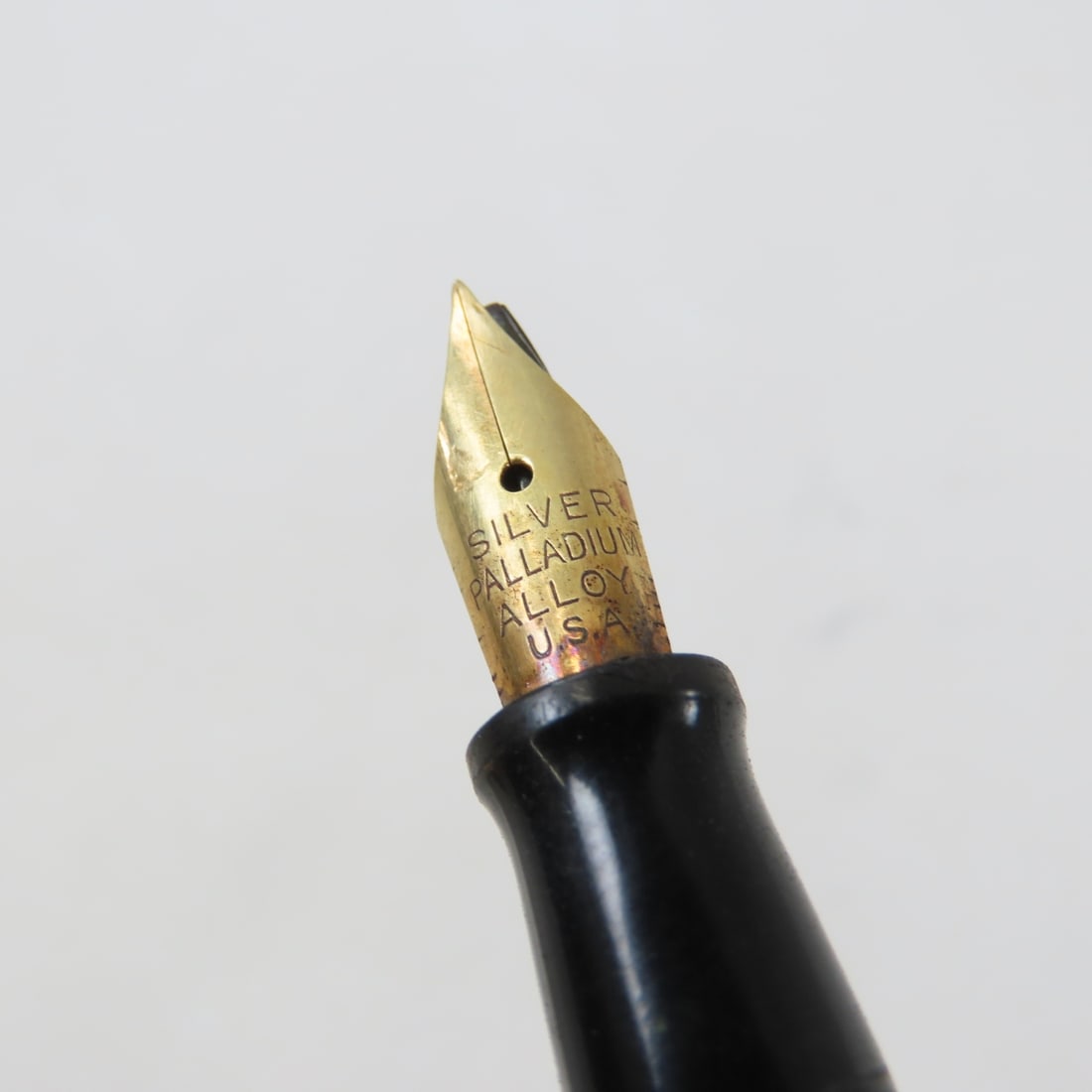 2 Sheaffer's, 2 Stratford & Wearever Fountain Pens - 13