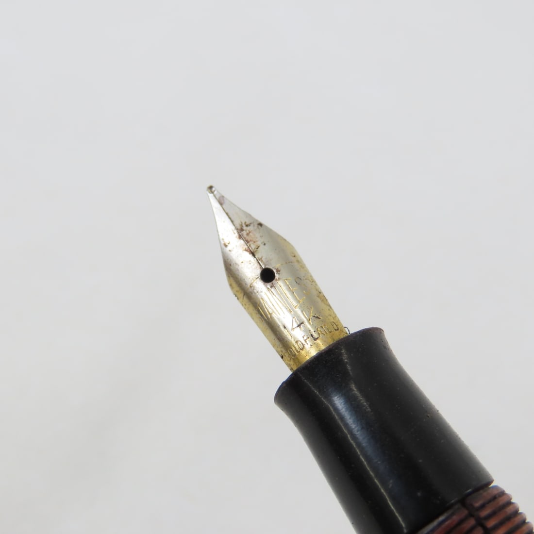 2 Sheaffer's, 2 Stratford & Wearever Fountain Pens - 6