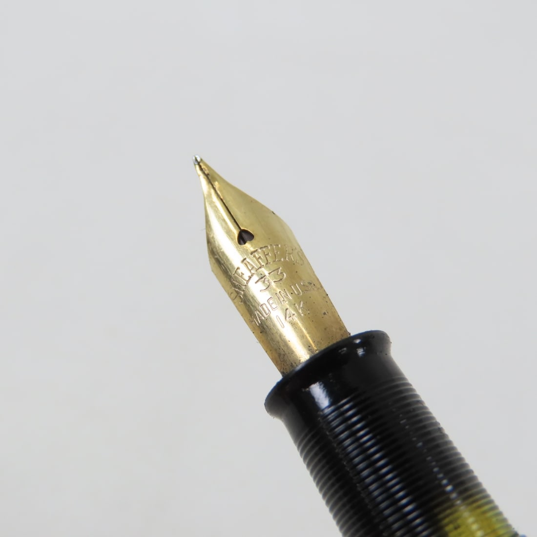 2 Sheaffer's, 2 Stratford & Wearever Fountain Pens - 9