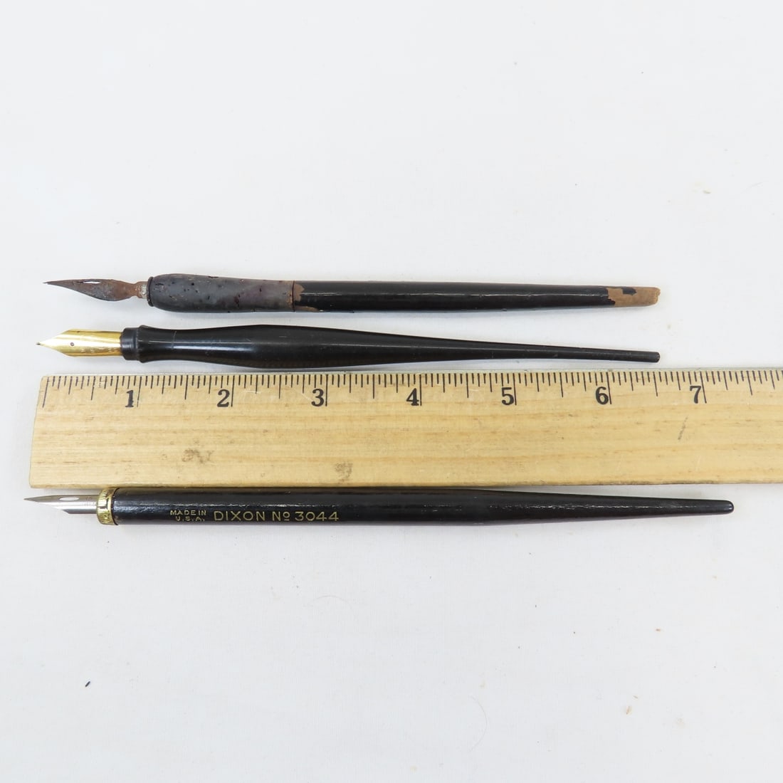 2 Sengbusch No. 56 Self-Closing Inkwells - 8