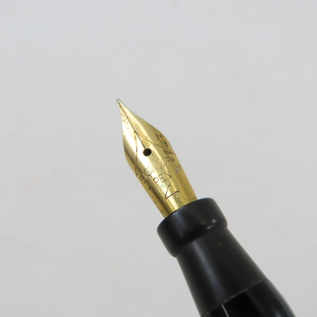 Ink Bottles, Ink Wells, Nibs & Pens - 19