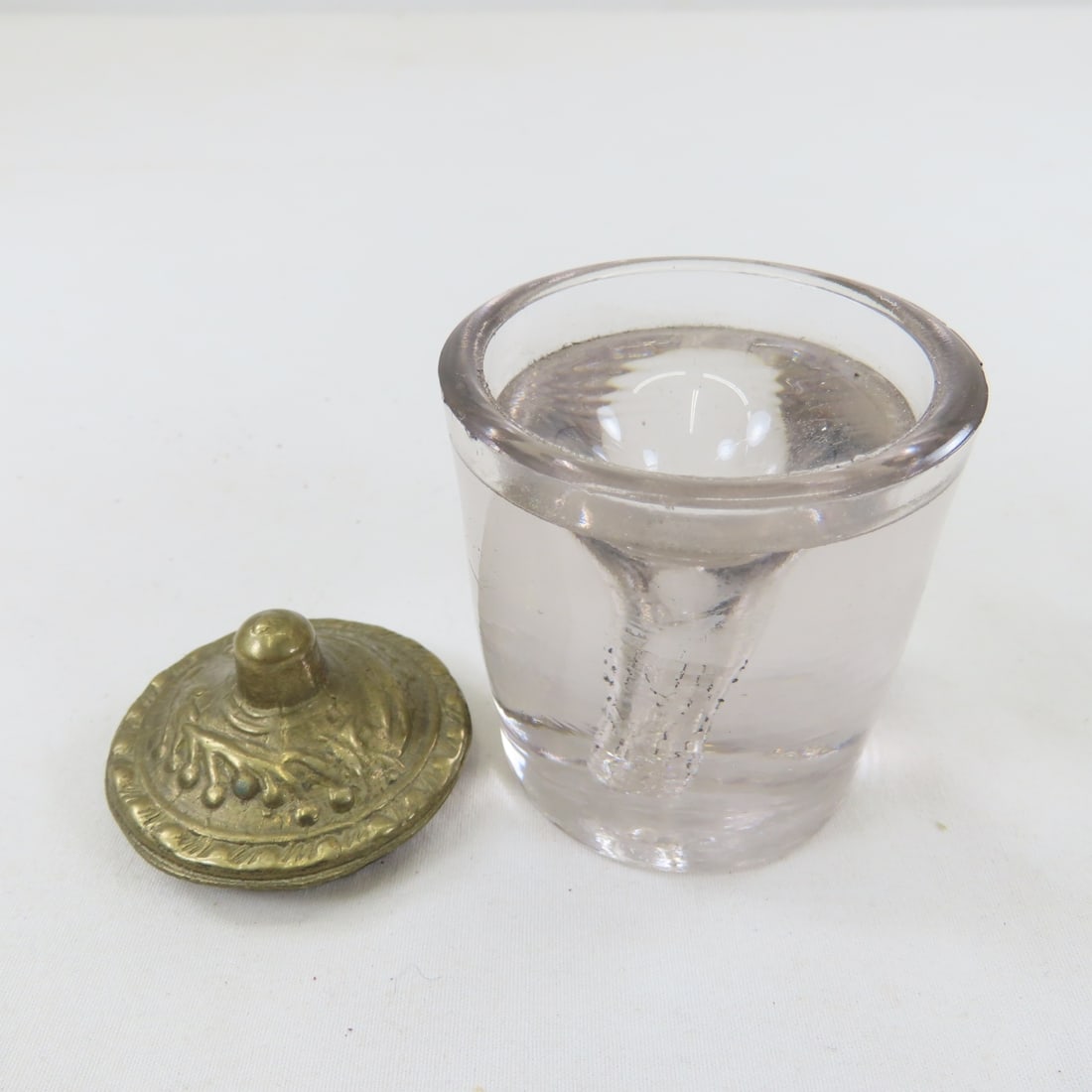 Bakelite & Victorian Glass Safety Ink Wells - 3