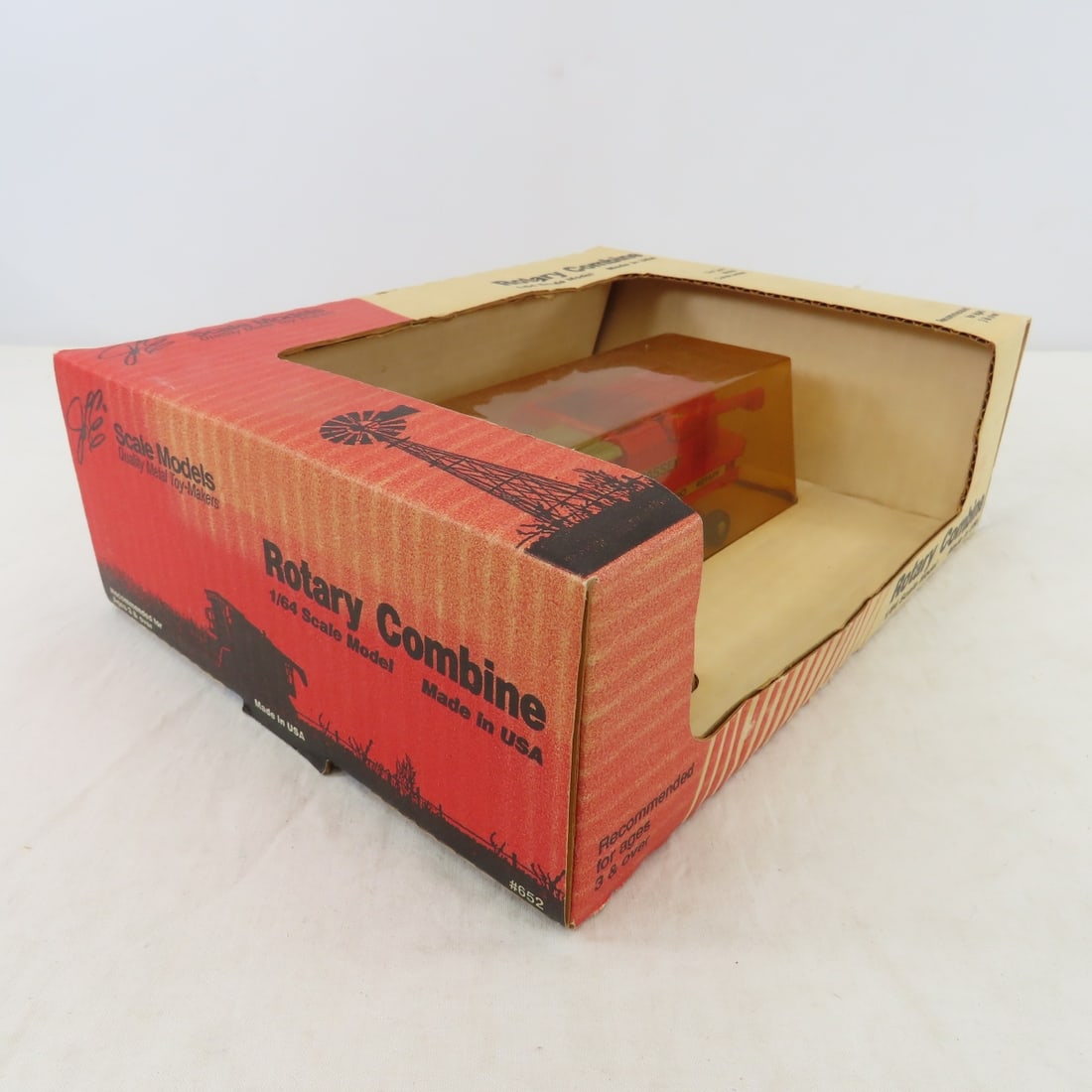 3 ERTL Diecasts: Elvis, Combine & World Pork Expo - 15