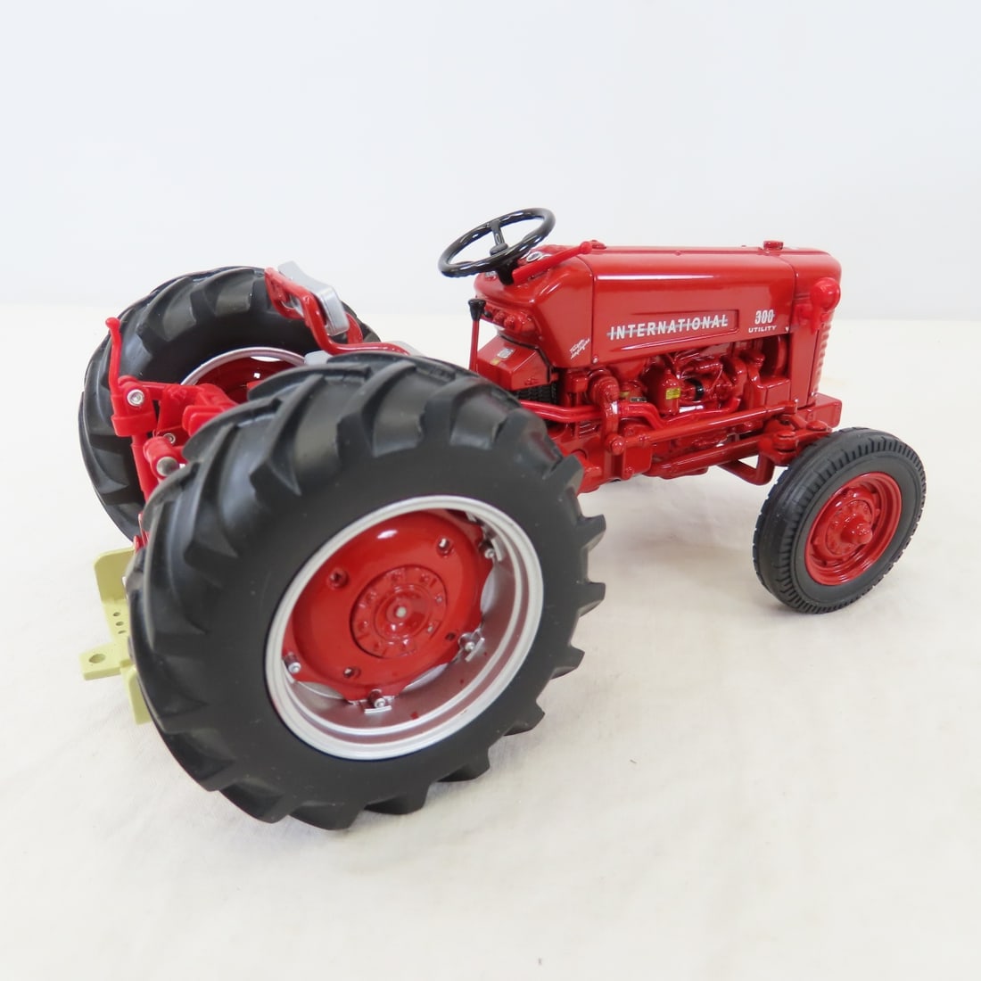 3 ERTL Diecasts: Elvis, Combine & World Pork Expo - 18