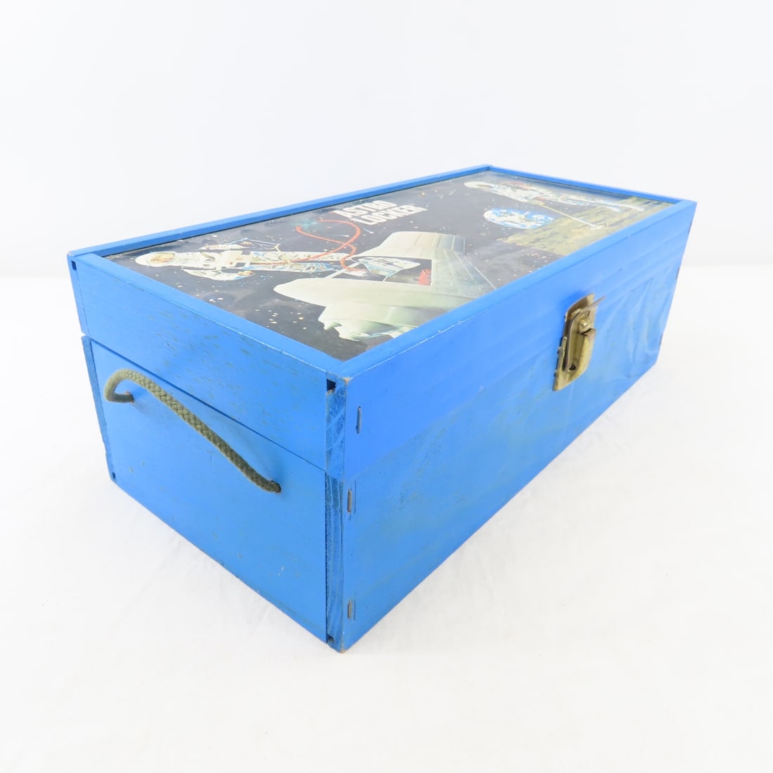GI Joe Astrolocker and Assorted Accessories - 13