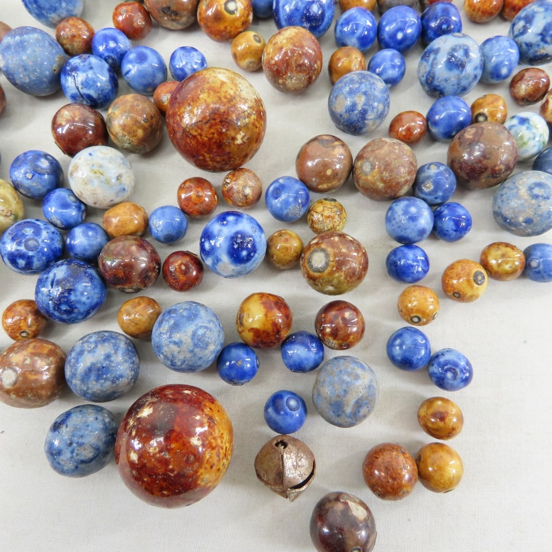 3 Pounds of Vintage Bennington Marbles - 6