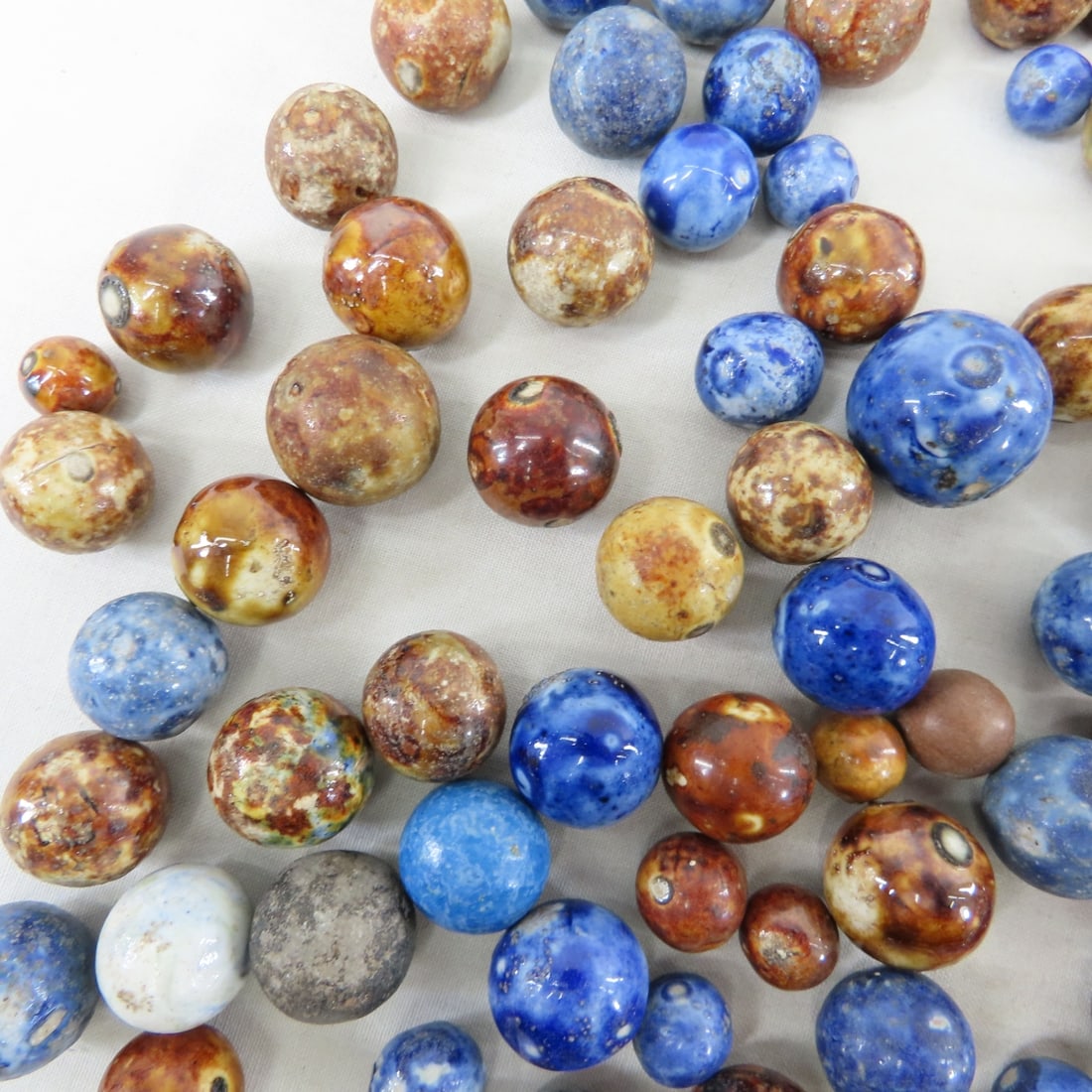 3 Pounds of Vintage Bennington Marbles - 9
