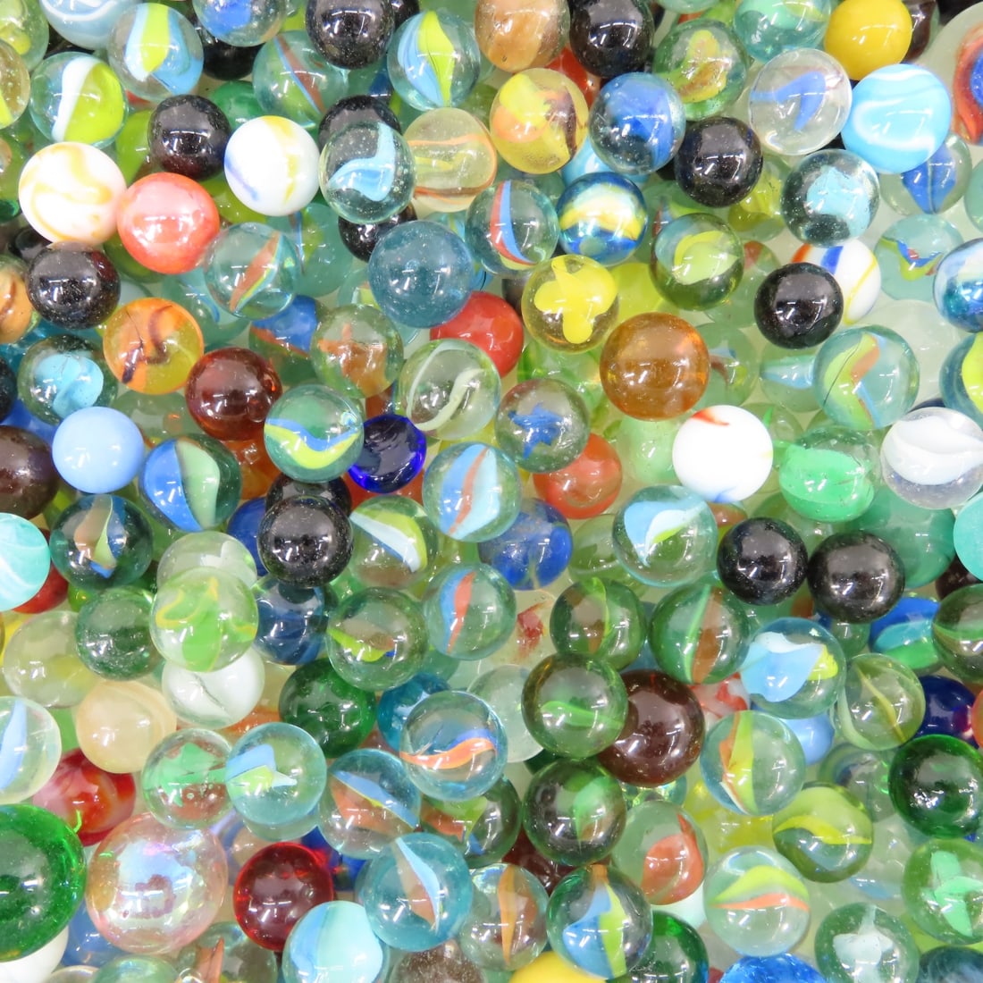 16 Pounds of Vintage & Modern Machine Made Marbles - 8
