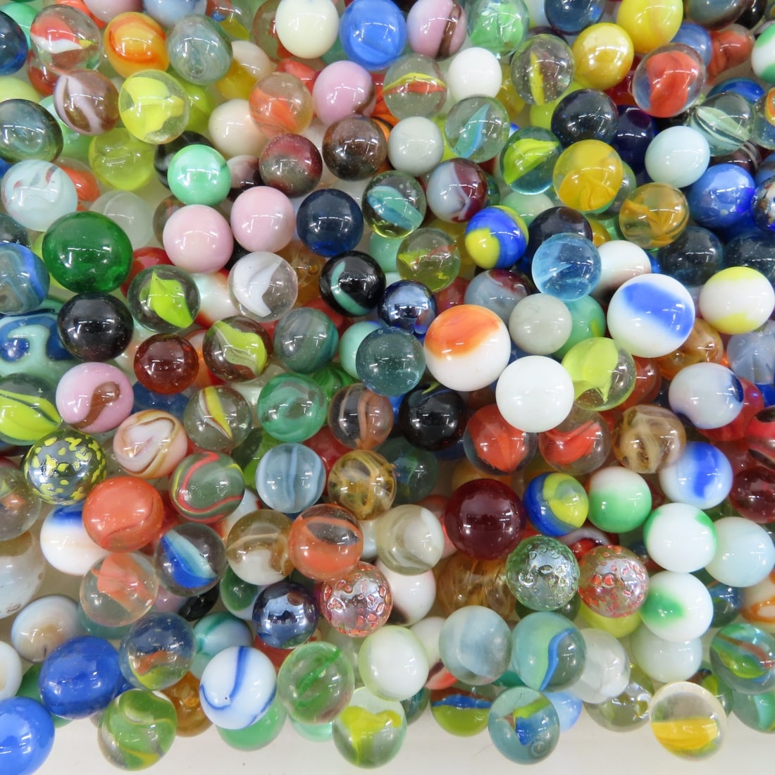 15 Pounds of Vintage & Modern Machine Made Marbles - 11