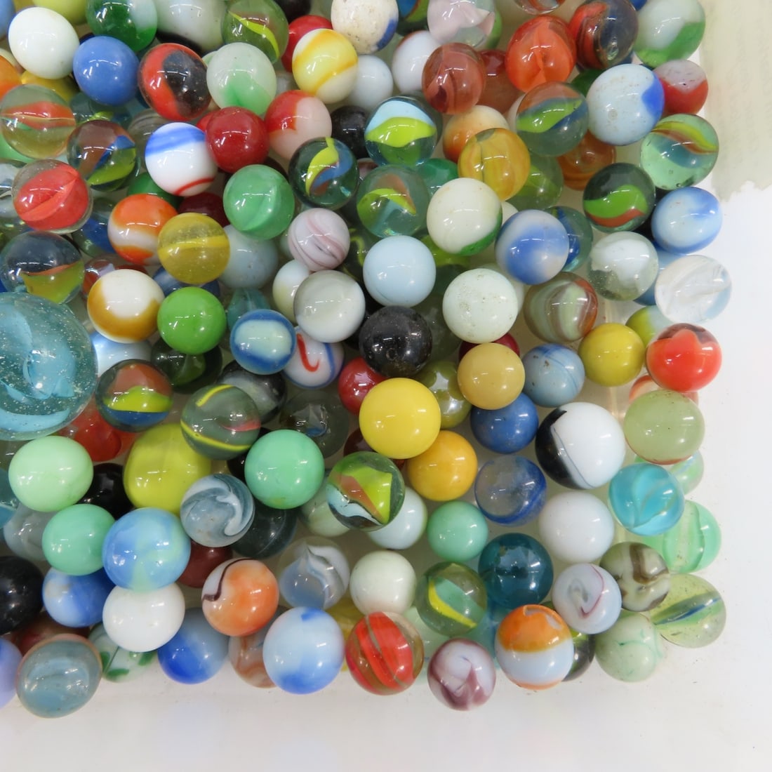 16 Pounds of Vintage & Modern Machine Made Marbles - 13