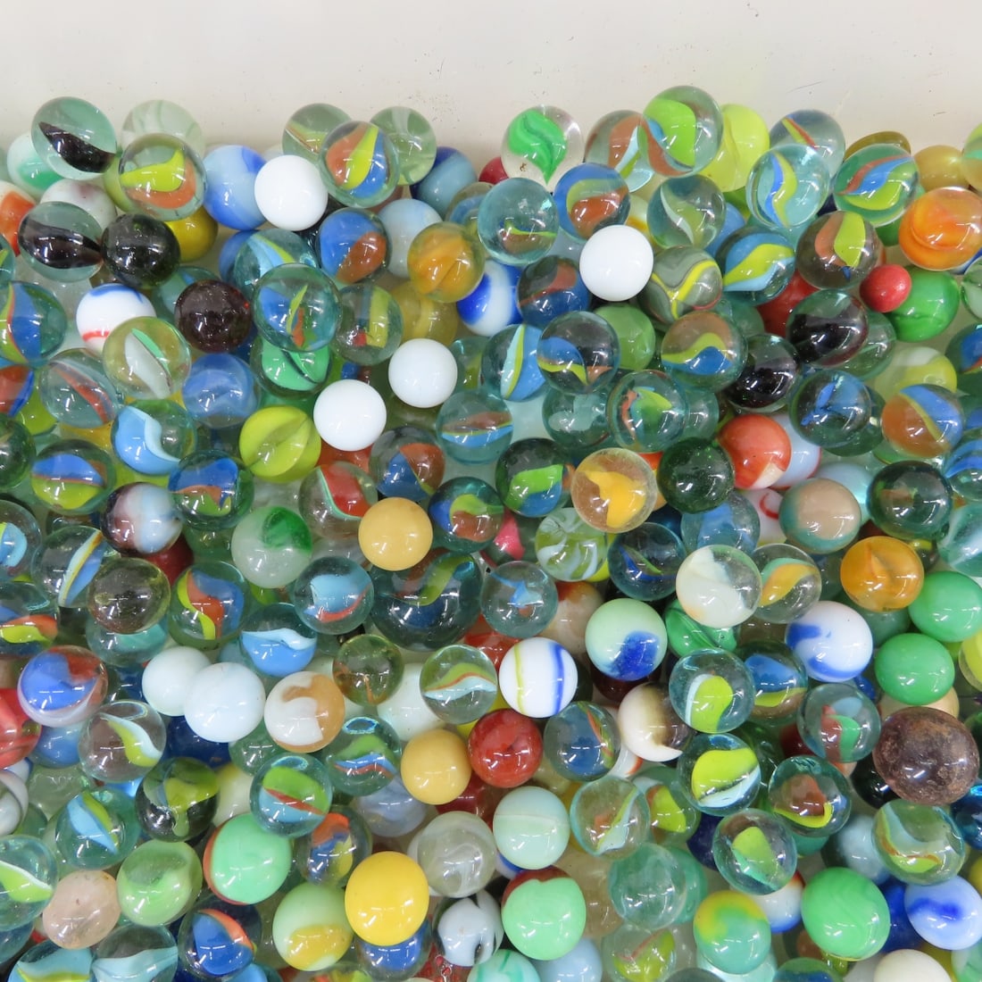 16 Pounds of Vintage & Modern Machine Made Marbles - 3