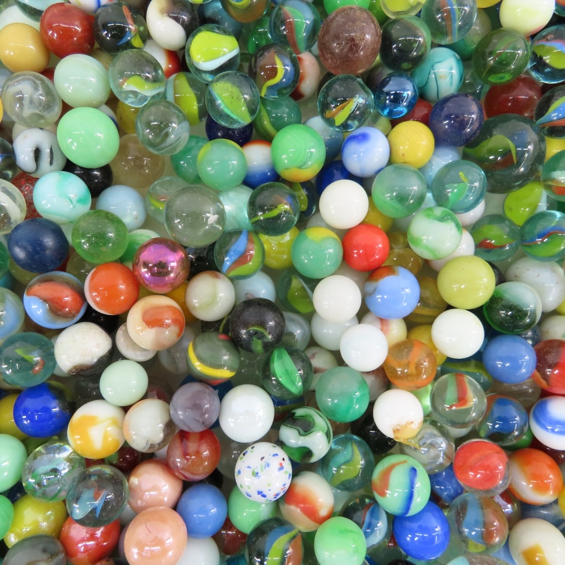 16 Pounds of Vintage & Modern Machine Made Marbles - 8