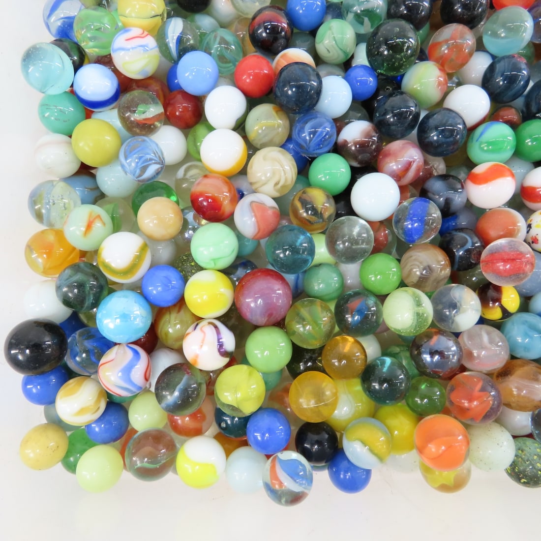 16 Pounds of Vintage & Modern Machine Made Marbles - 10