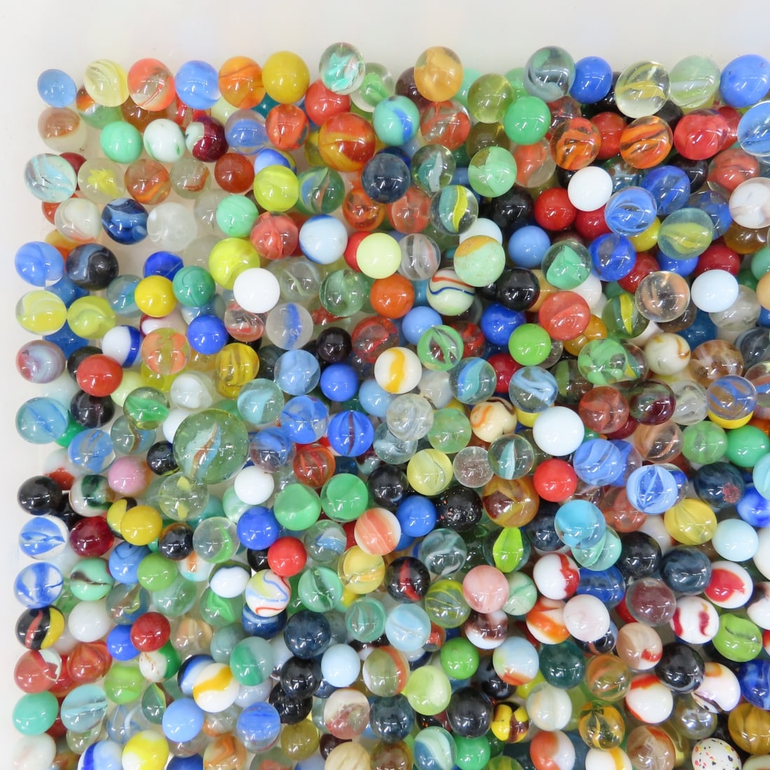 16 Pounds of Vintage & Modern Machine Made Marbles - 15