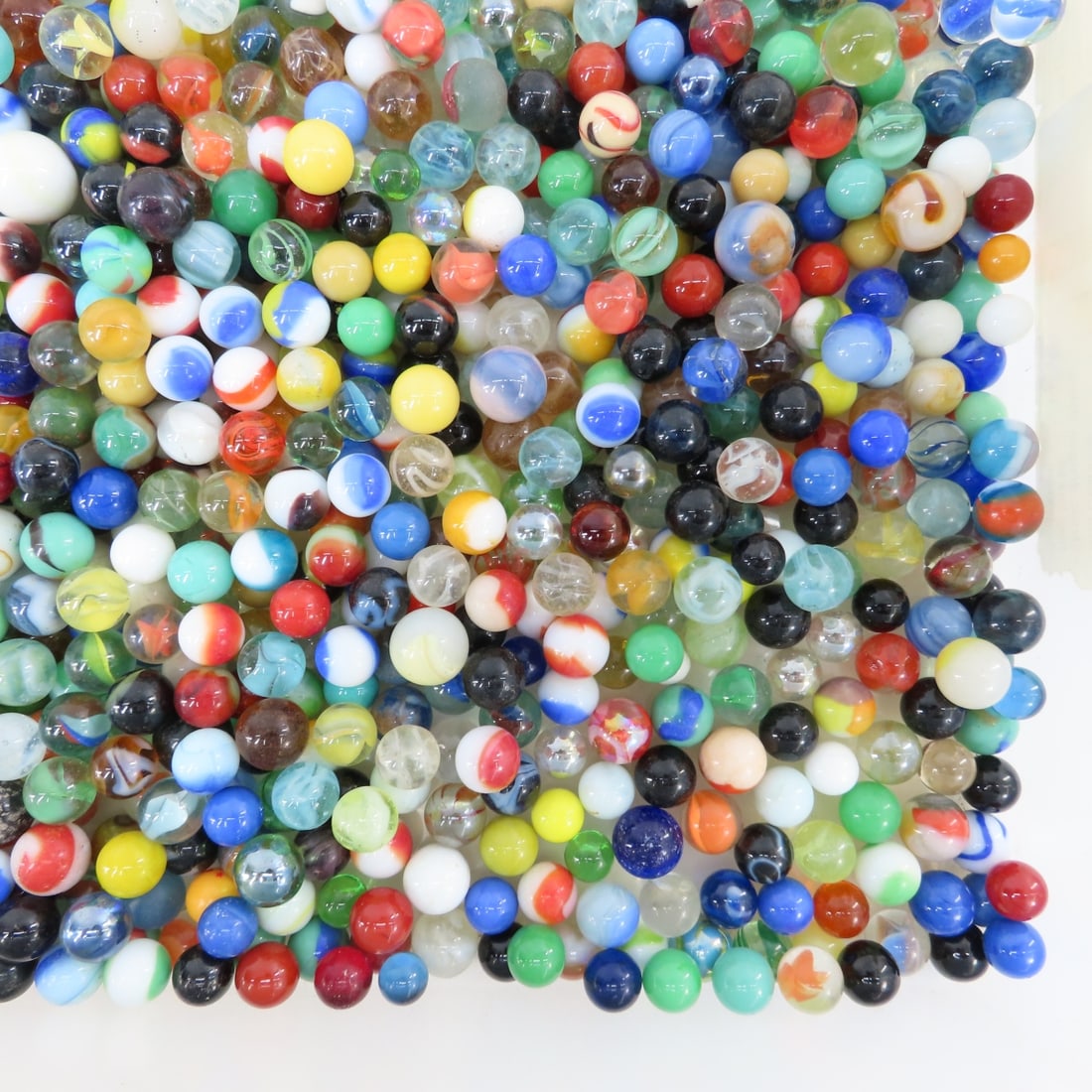 16 Pounds of Vintage & Modern Machine Made Marbles - 18