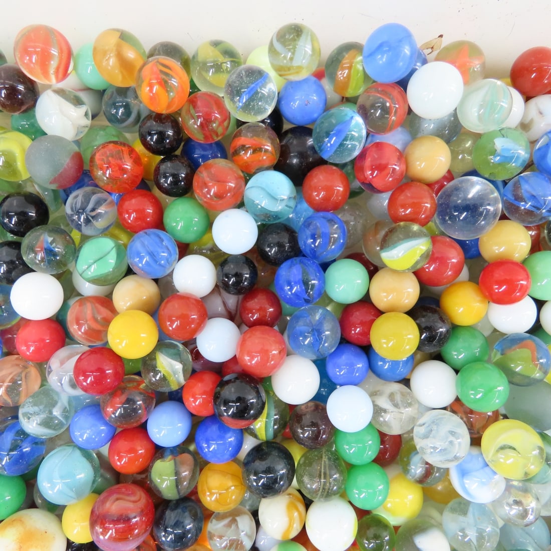 16 Pounds of Vintage & Modern Machine Made Marbles - 3
