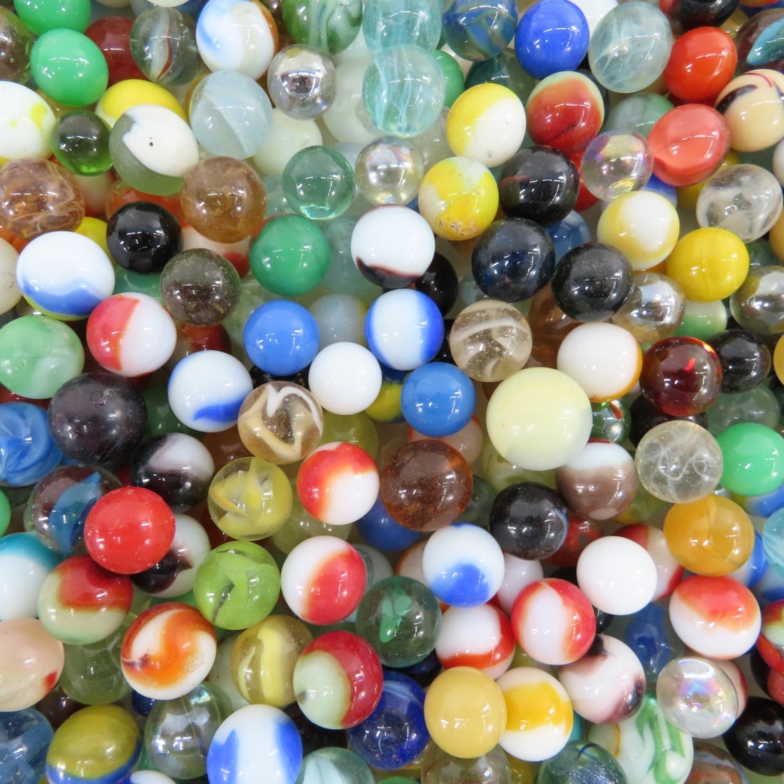 16 Pounds of Vintage & Modern Machine Made Marbles - 8