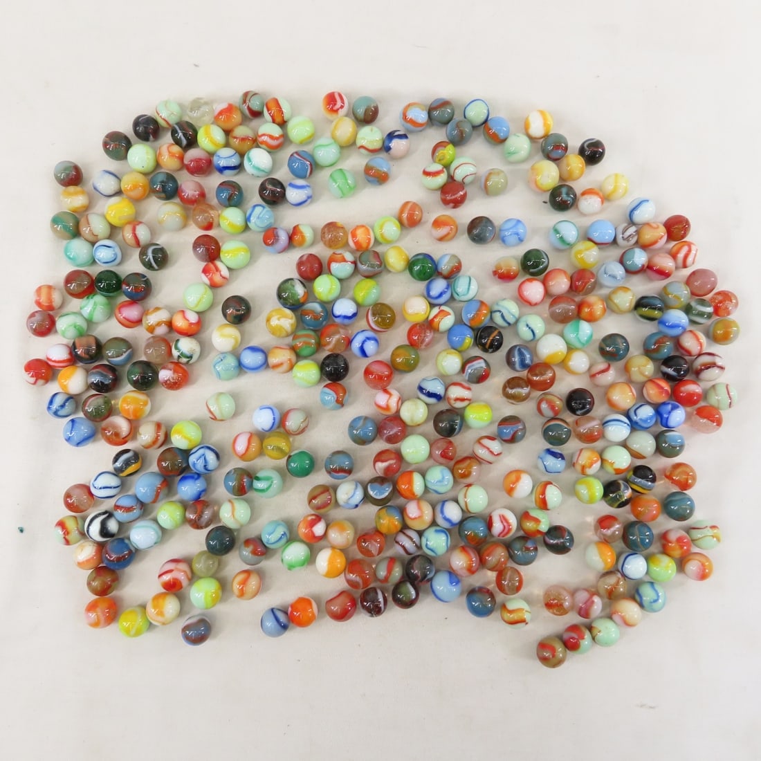 Over 3 Pounds Vintage Peltier Marbles (1 of 19)