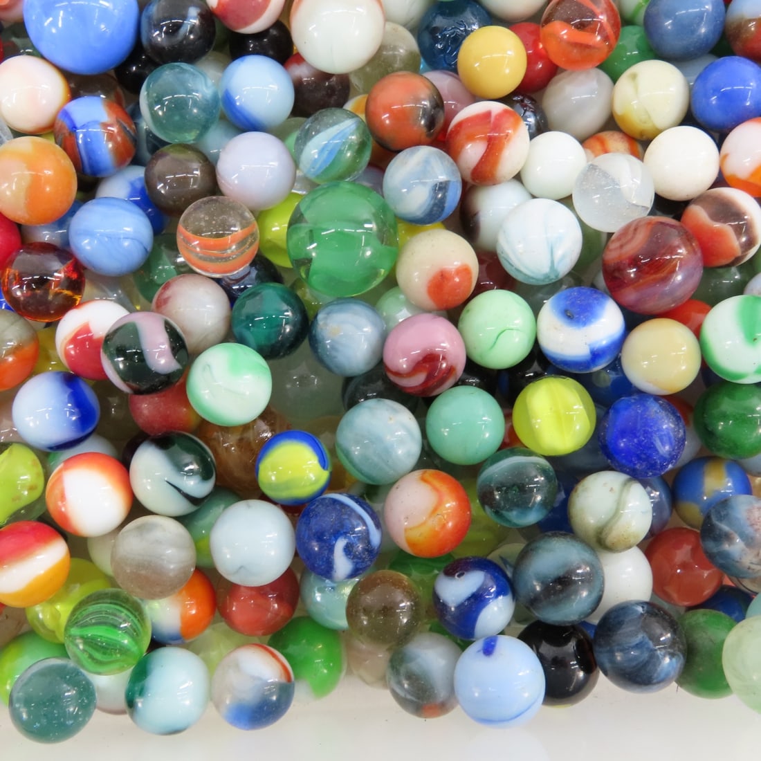 14 Pounds of Vintage & Modern Machine Made Marbles - 12