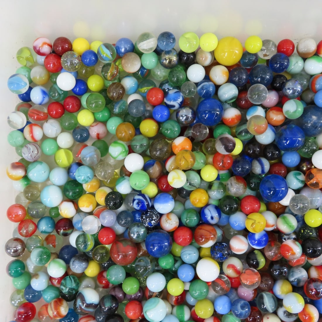14 Pounds of Vintage & Modern Machine Made Marbles - 15