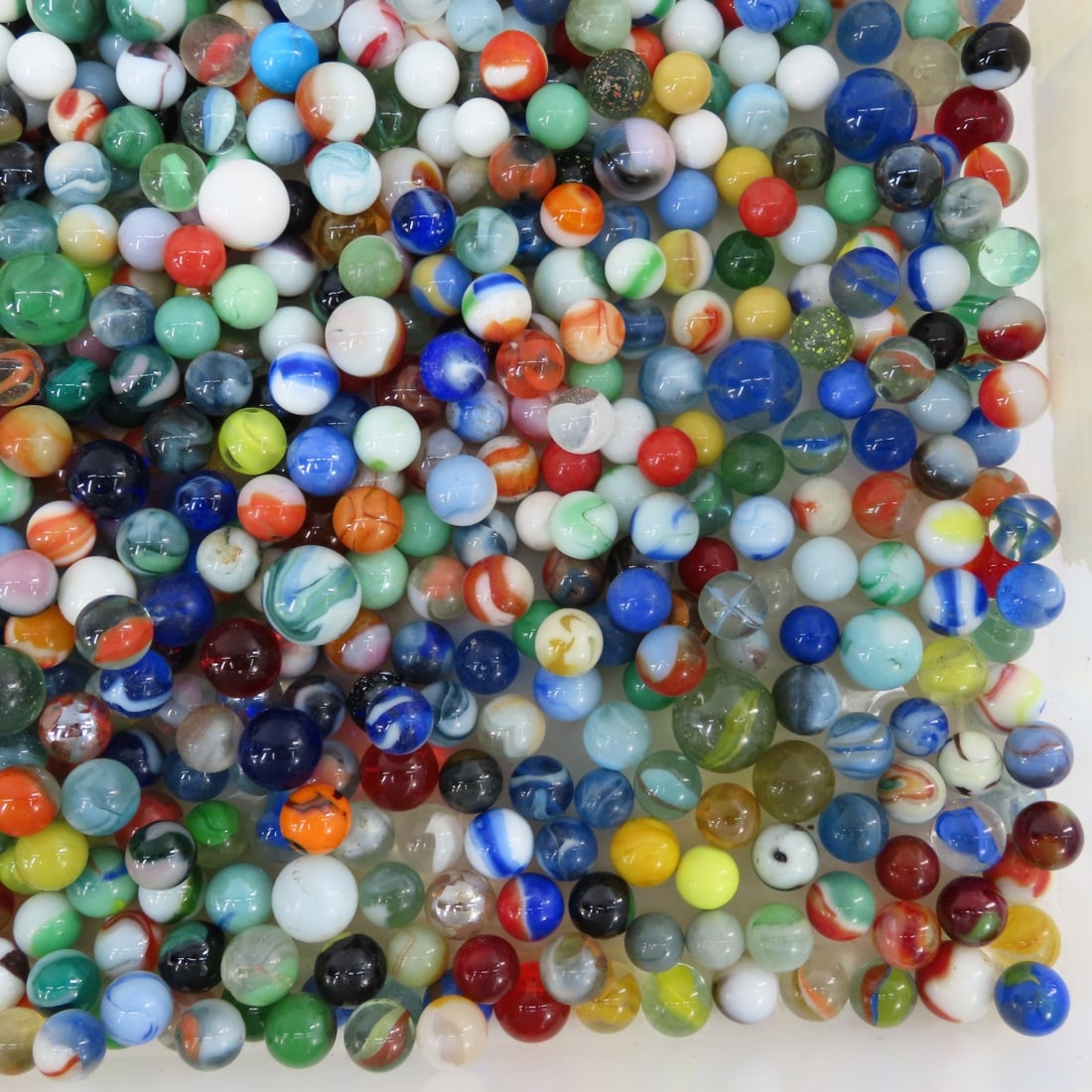 14 Pounds of Vintage & Modern Machine Made Marbles - 18