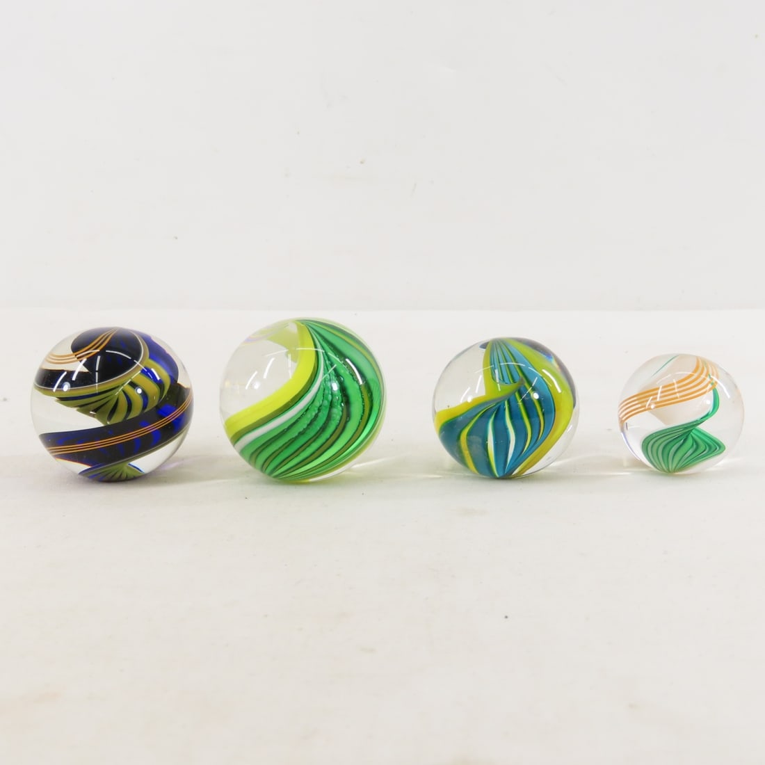 4 Handmade Modern Art Marbles with Stand for 3 - 3