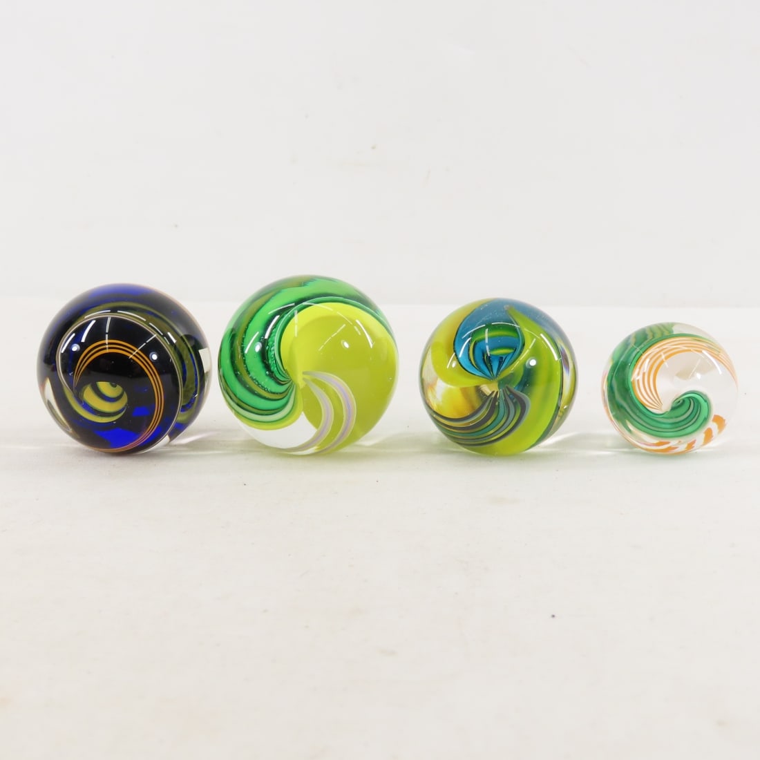 4 Handmade Modern Art Marbles with Stand for 3 - 6