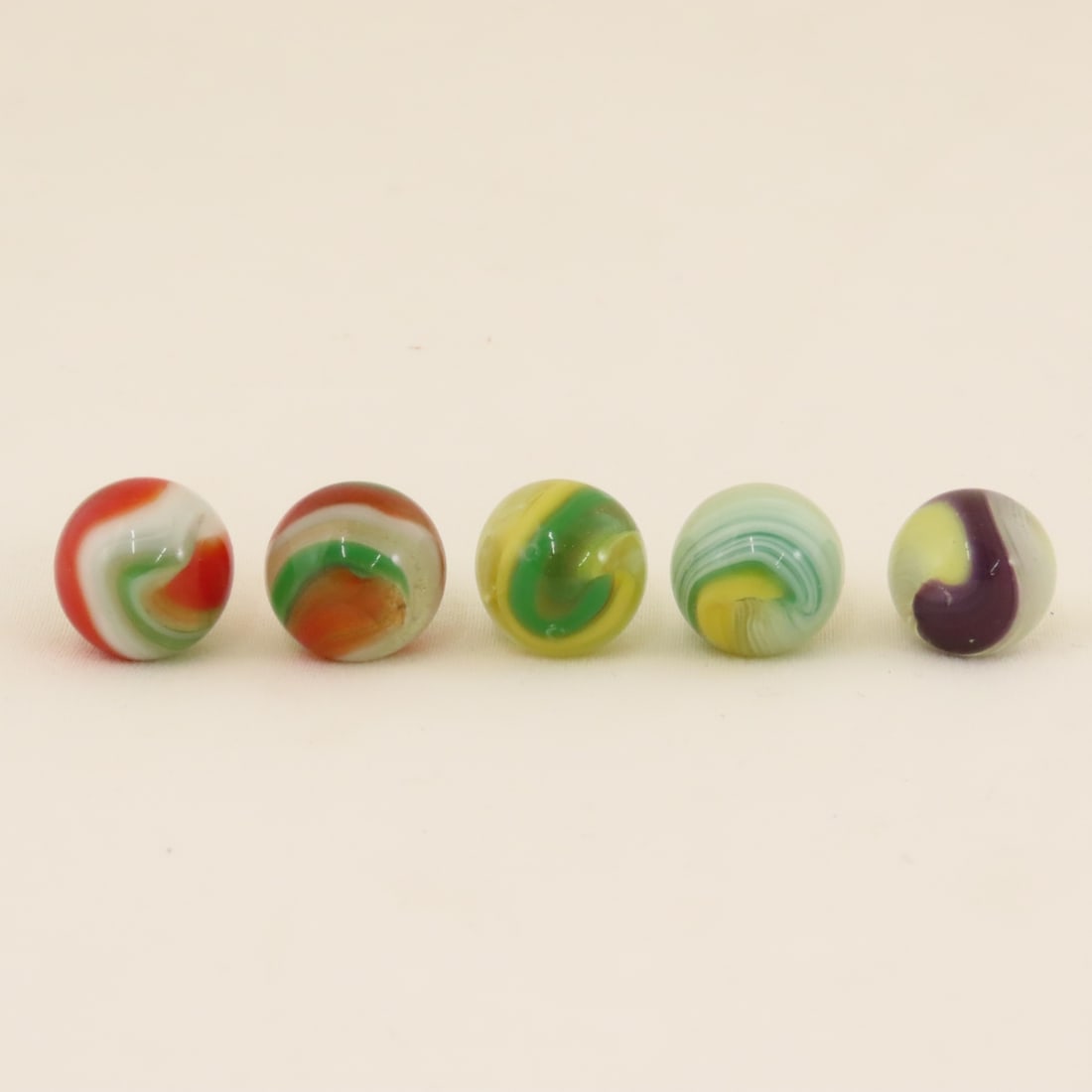 15 Akro Agate Popeye Marbles - 19