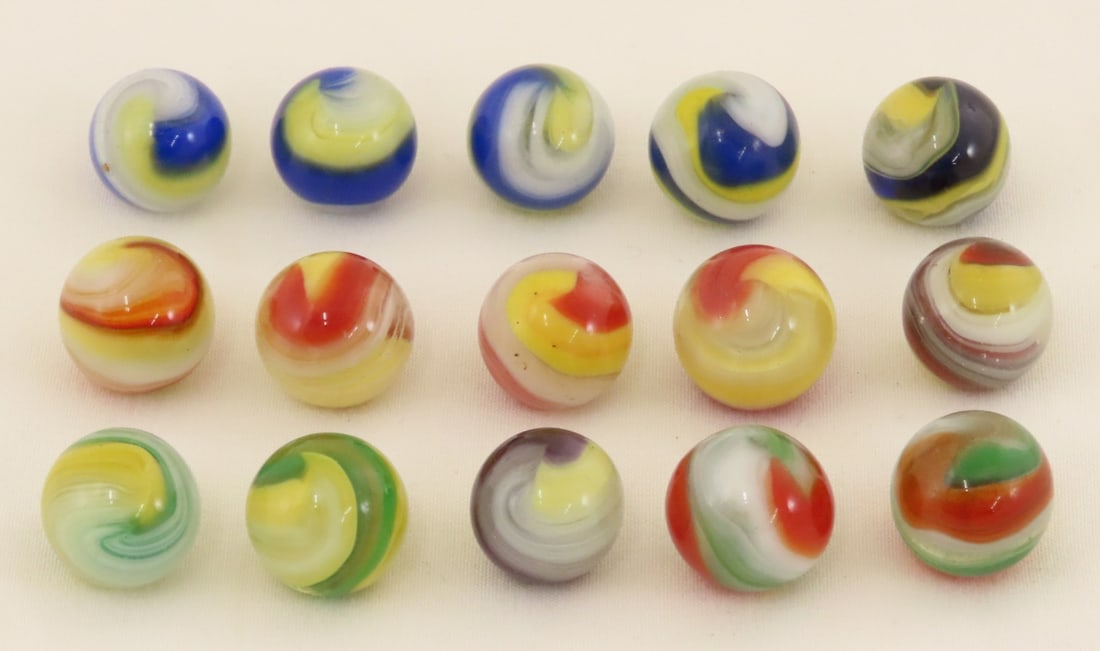 15 Akro Agate Popeye Marbles (1 of 19)