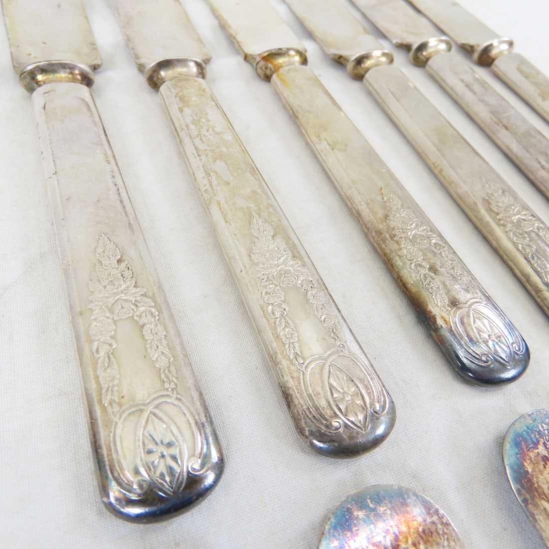 Old Colony Silverplate by Rogers - 18
