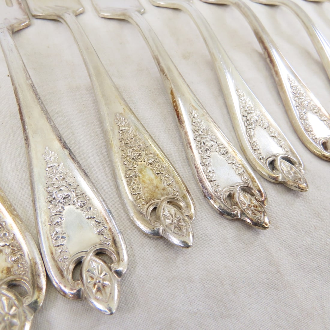 Old Colony Silverplate by Rogers - 4