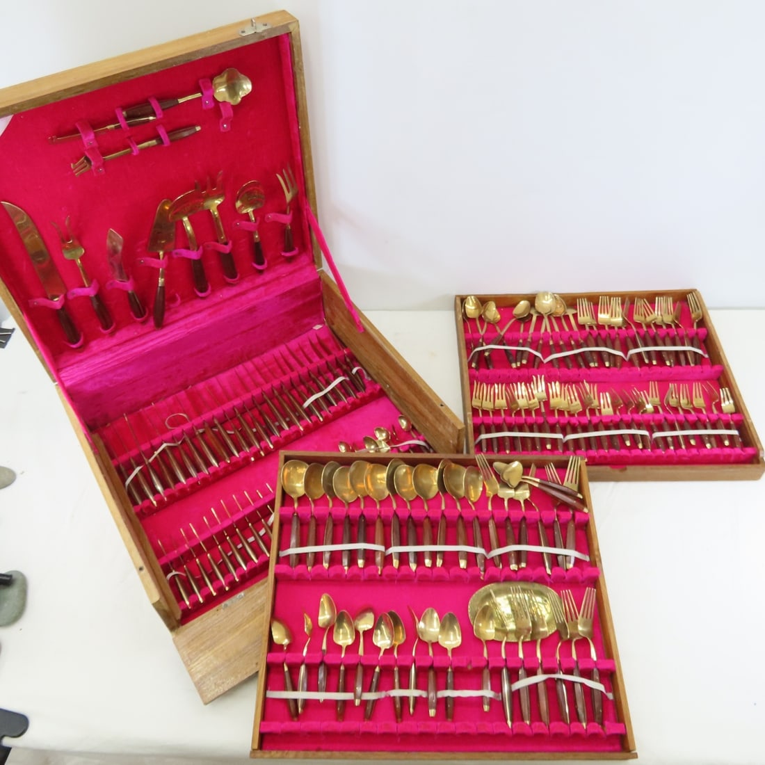Bangkok Jewelry 144 pc Brass Flatware Set for 12 (1 of 20)