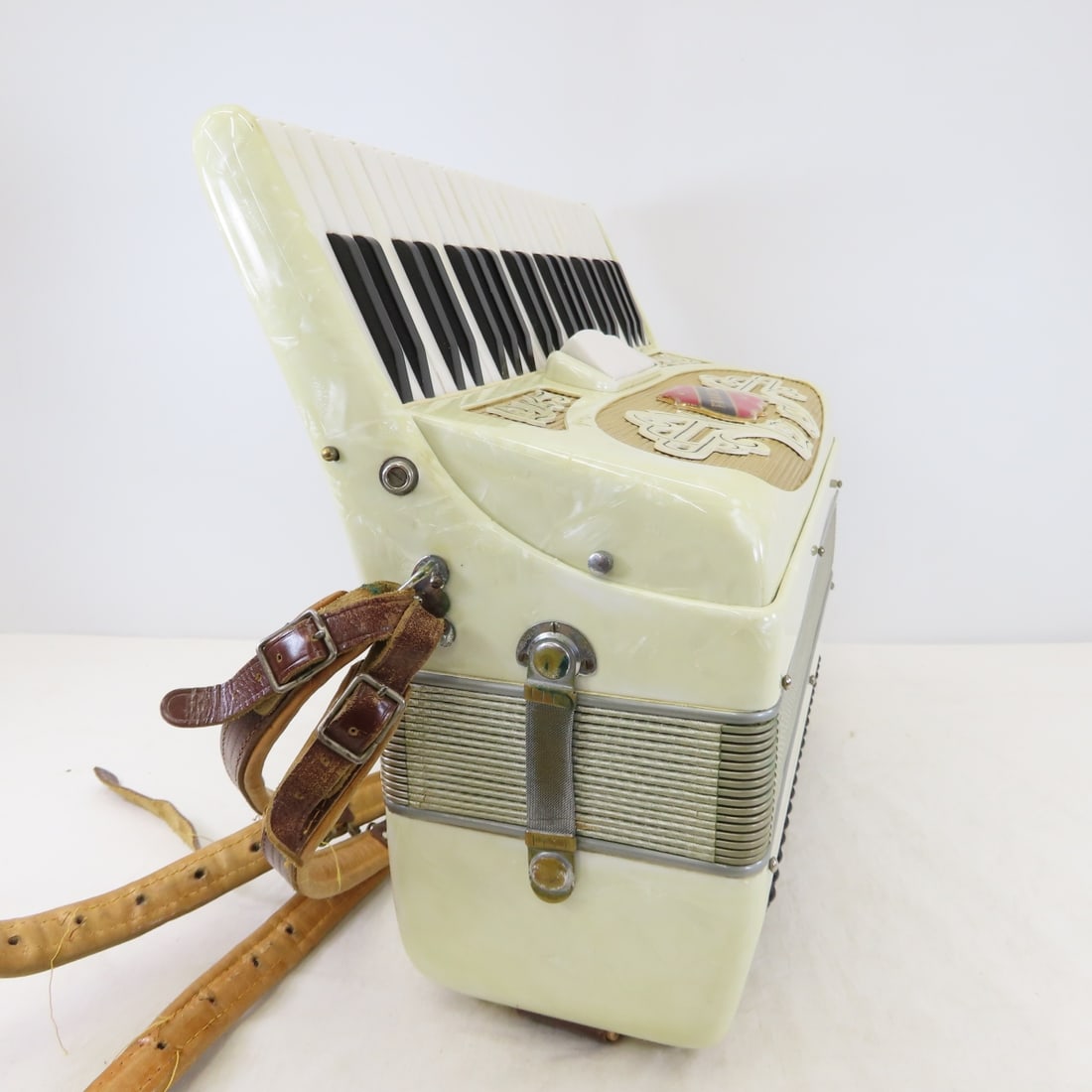 1950's Francini Italian Piano Accordion - 5
