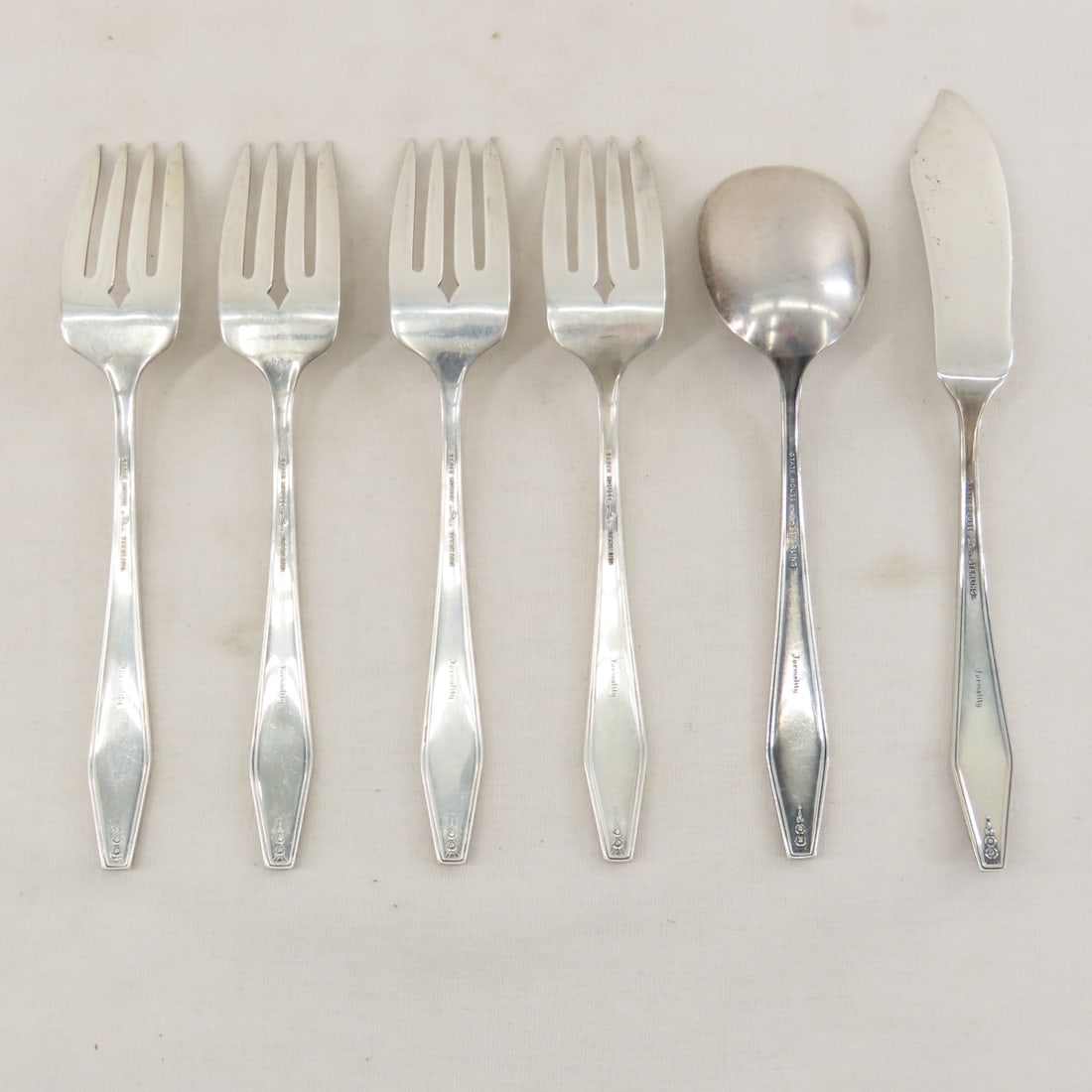 State House Formality Pattern Sterling Silver - 15