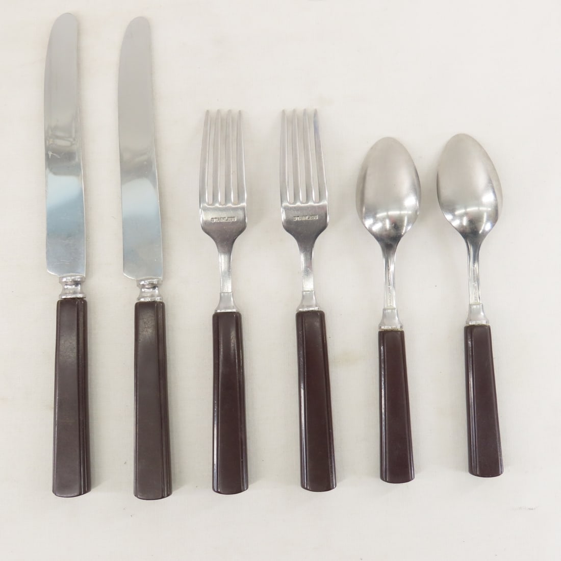 8 Sets Universal MCM Bakelite Handle Flatware - 7